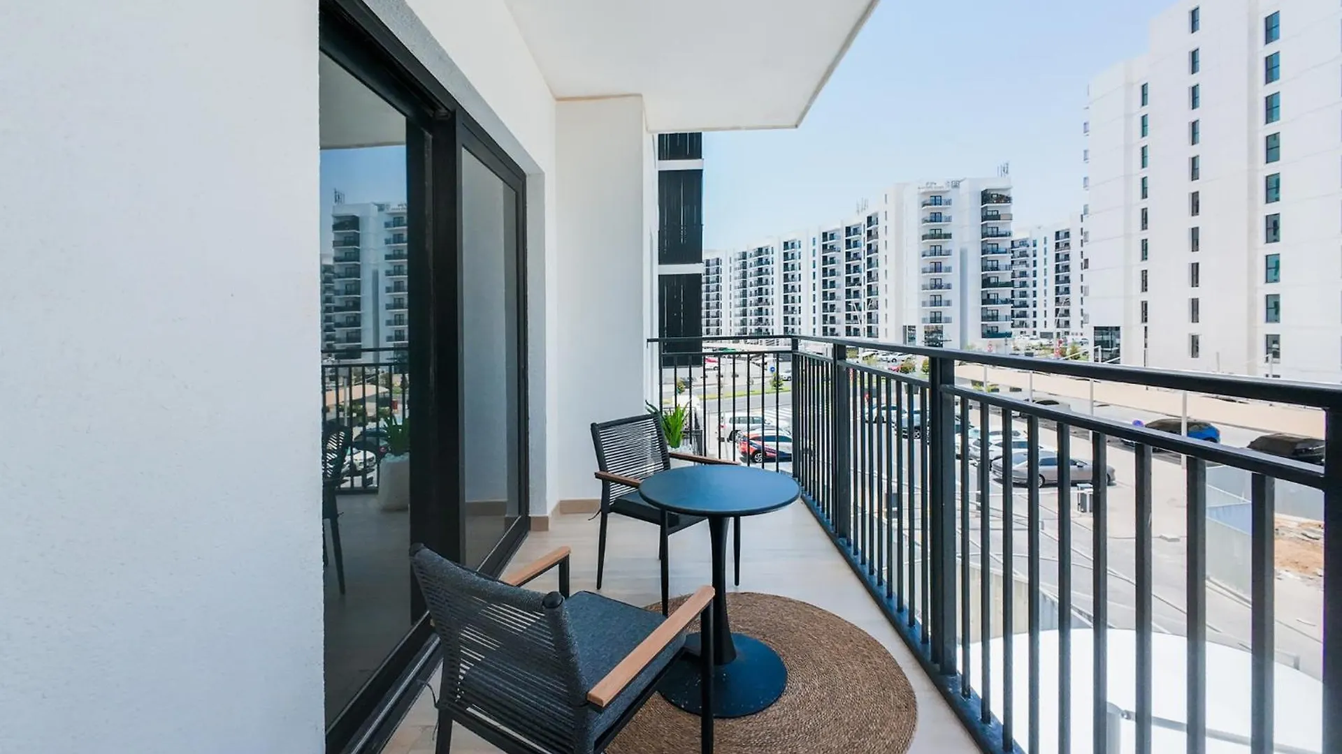 Two Bedroom Apartment By Otolo Homes With Free Yas Theme Park Tickets Αμπού Ντάμπι Ηνωμένα Αραβικά Εμιράτα