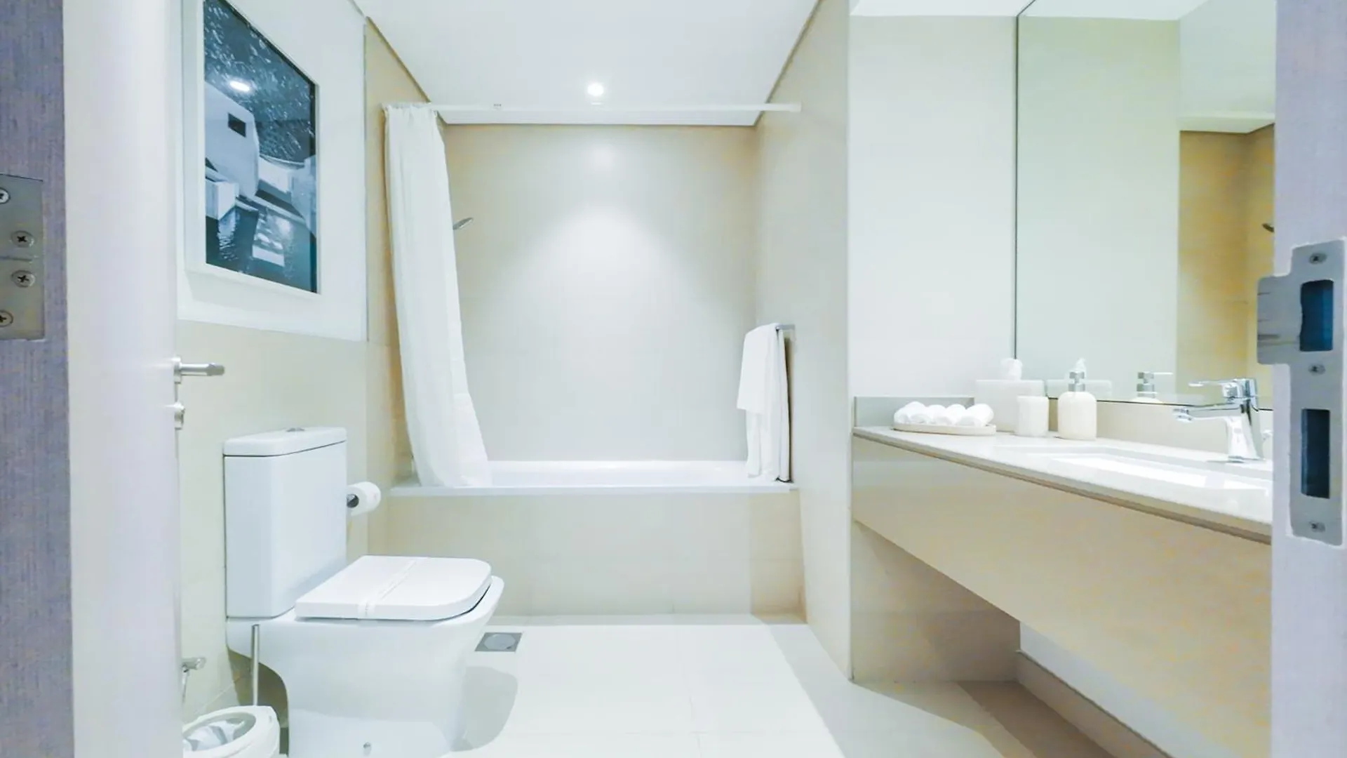 Two Bedroom Apartment By Otolo Homes With Free Yas Theme Park Tickets Αμπού Ντάμπι 0*,
