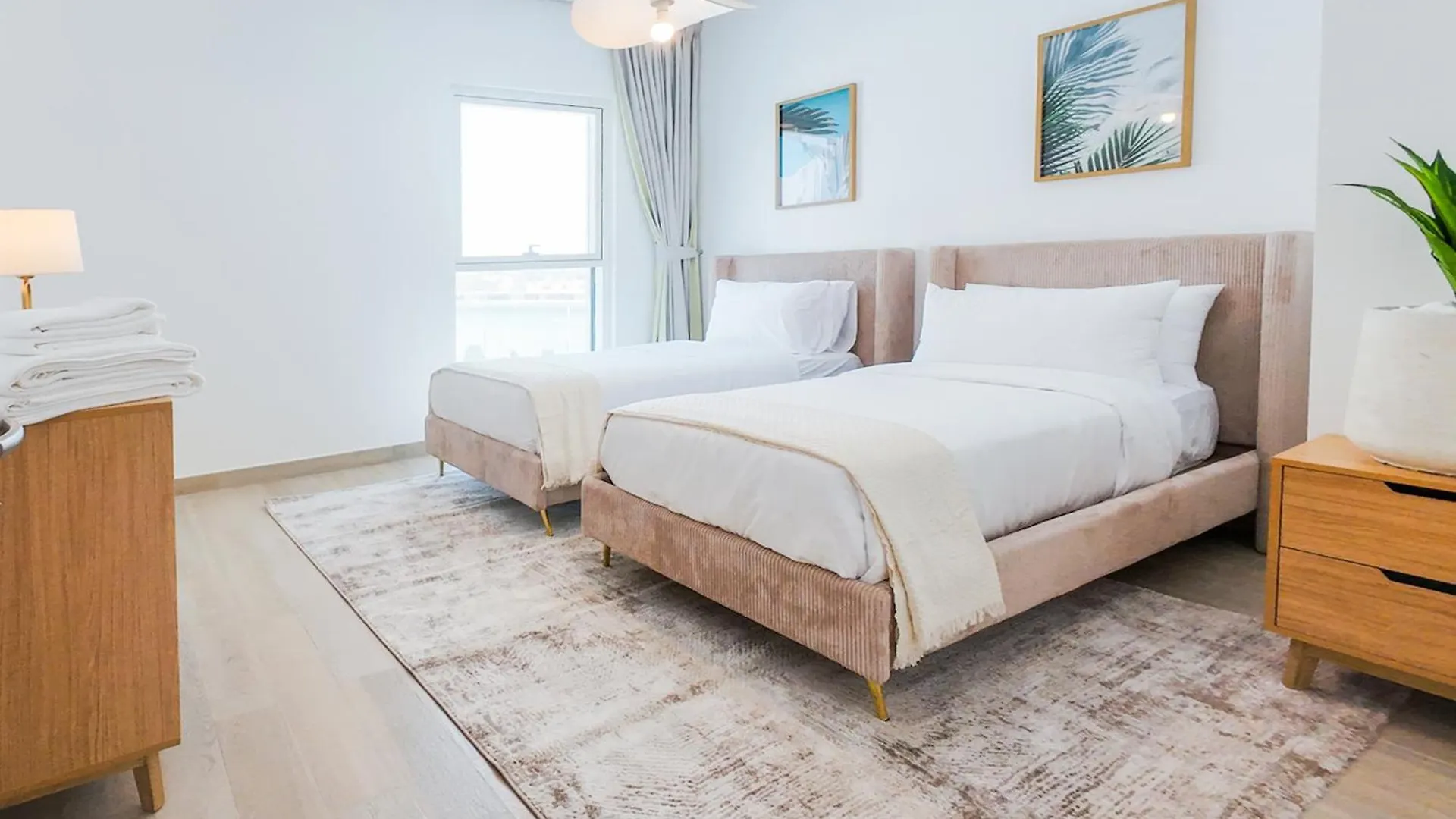 Two Bedroom Apartment By Otolo Homes With Free Yas Theme Park Tickets Αμπού Ντάμπι Ηνωμένα Αραβικά Εμιράτα